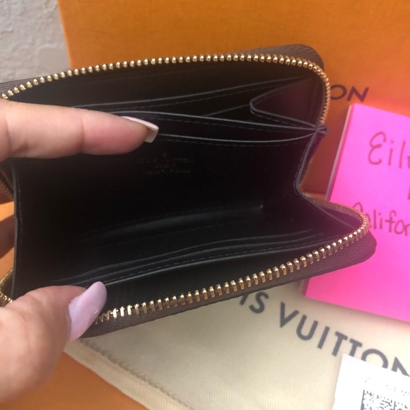 ❌Sold❌ 𝗕𝗡𝗪𝗧 𝘇𝗶𝗽𝗽𝘆 𝗰𝗼𝗶𝗻 𝗽𝘂𝗿𝘀𝗲 - Picture 15 of 15